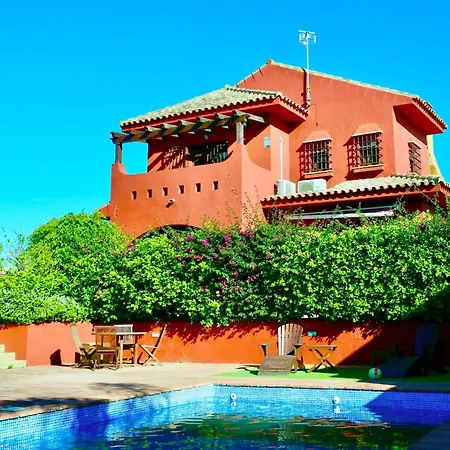 Villa Independiente En La Loma